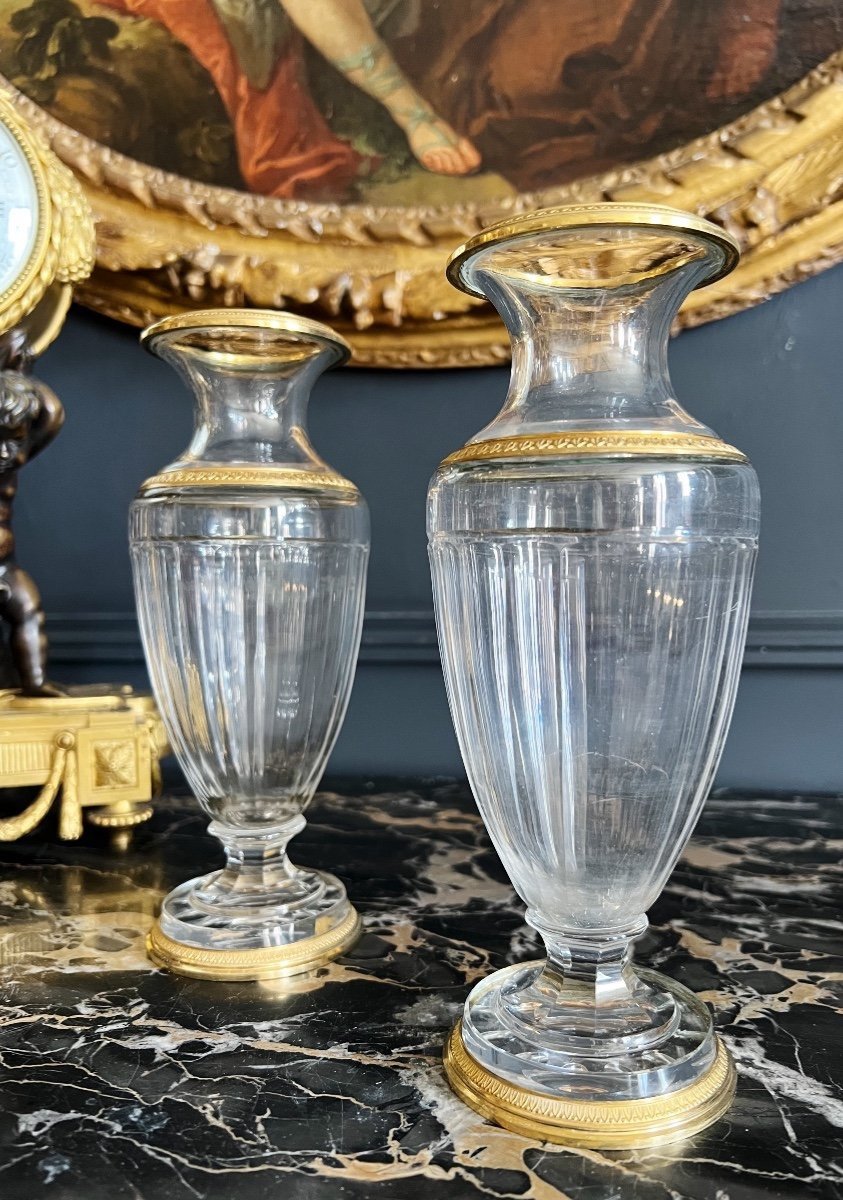 Bointaburet: Pair Of 19th Century Baccarat Crystal Vases In Restoration Style