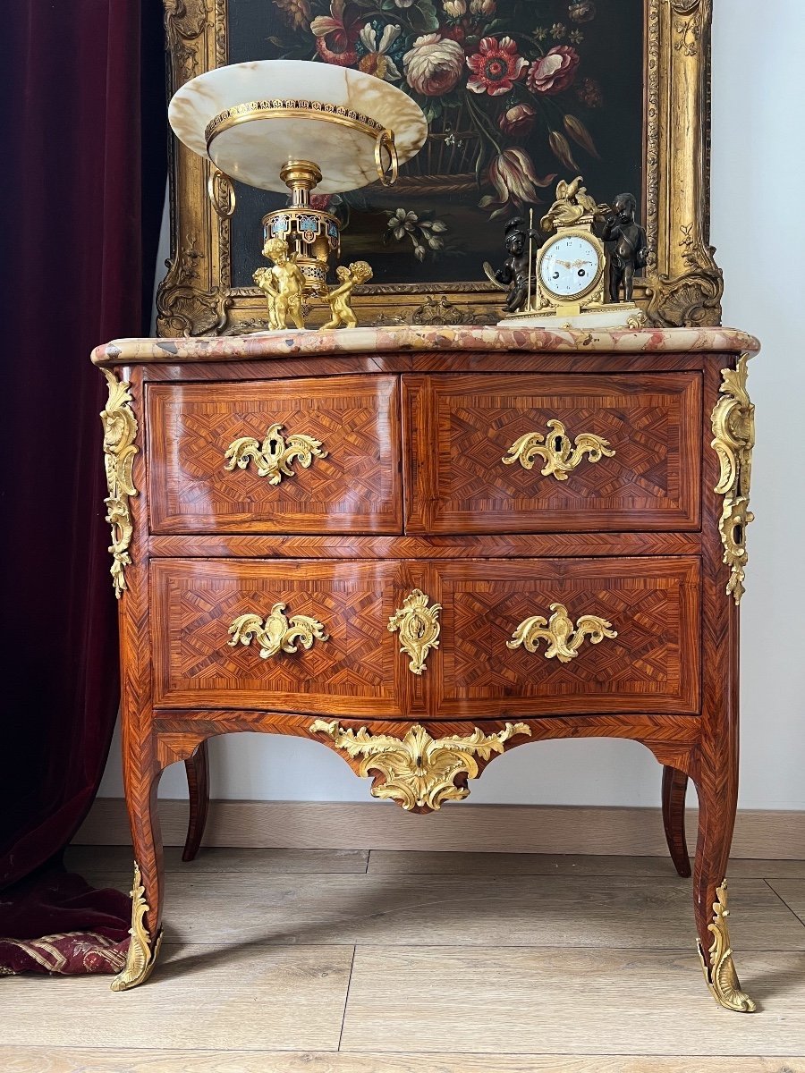 Commode Sauteuse D’époque Louis XV En Marqueterie Et Bronze Doré - XVIIIe-photo-4