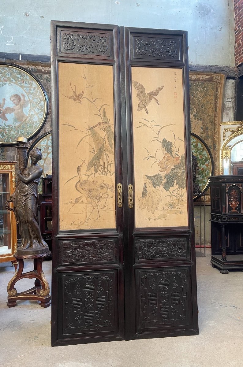 Pair Of 19th Century Chinese Doors Decorated With Two Pairs Of Silk Paintings-photo-3