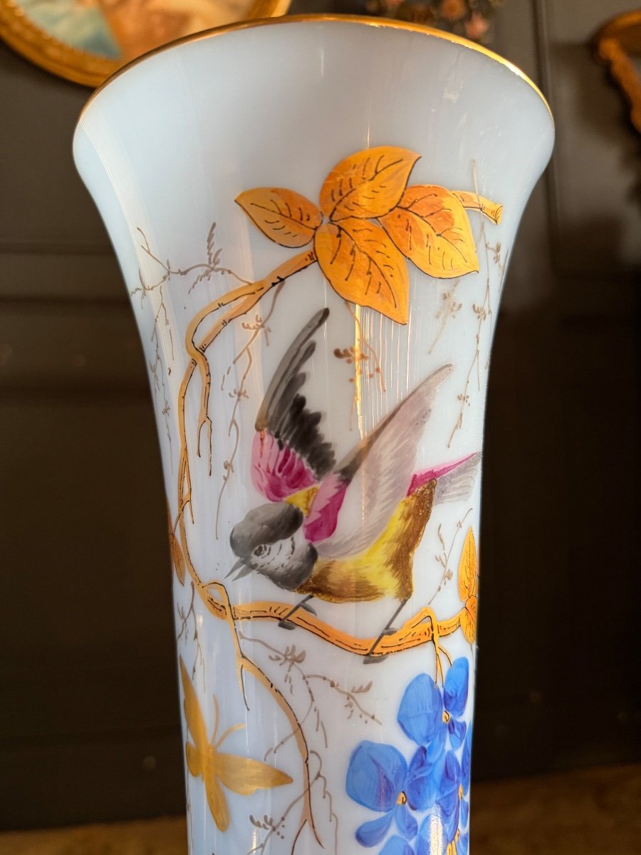 Paire De Vases D’époque Napoléon III En Opaline Bleu à Décor D’oiseaux -photo-3