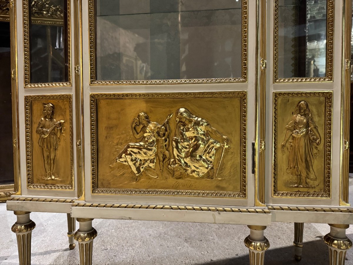 Pair Of Late 19th Century Display Cabinets In Painted And Gilded Wood In The Louis XVI Style-photo-4