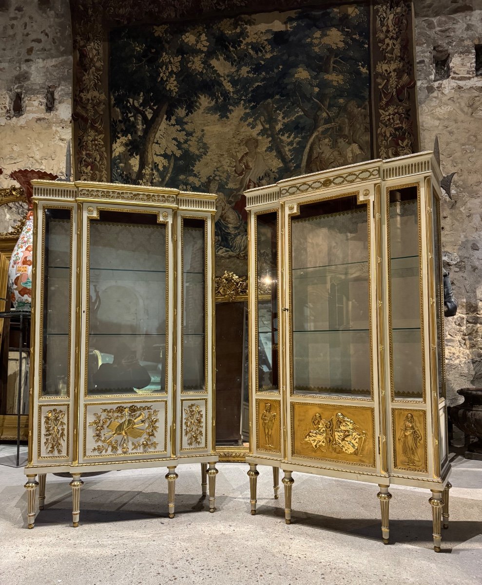 Pair Of Late 19th Century Display Cabinets In Painted And Gilded Wood In The Louis XVI Style