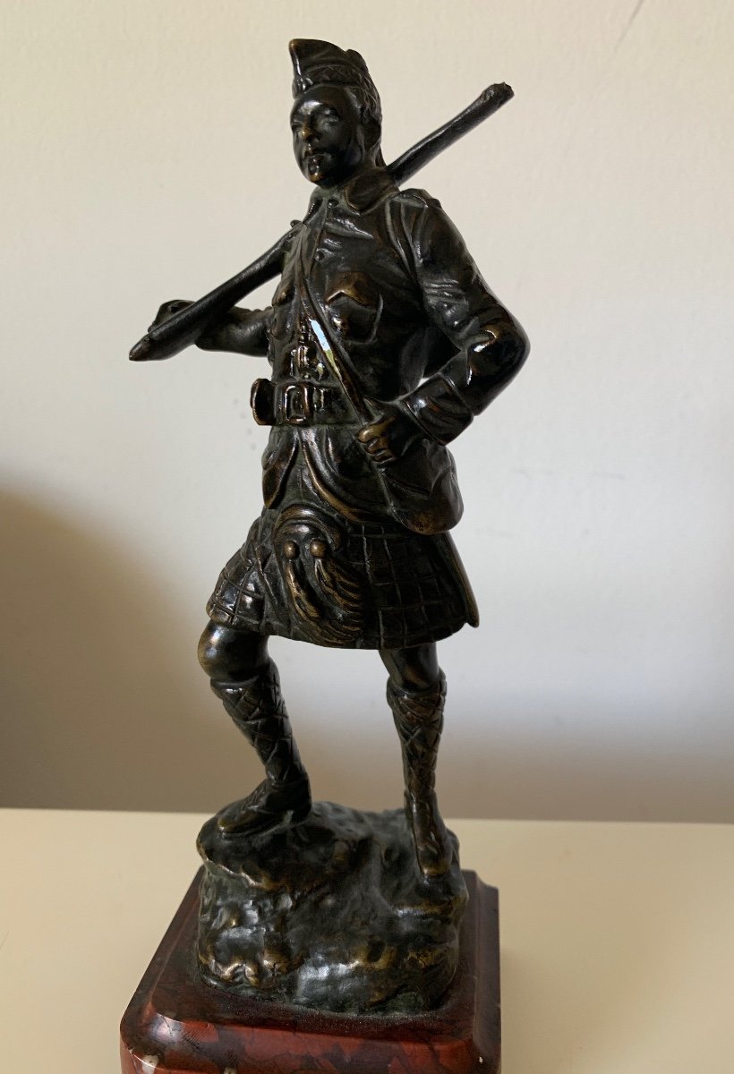 Bronze De Georges Omerth  Soldat écossais Guerre 14  18  