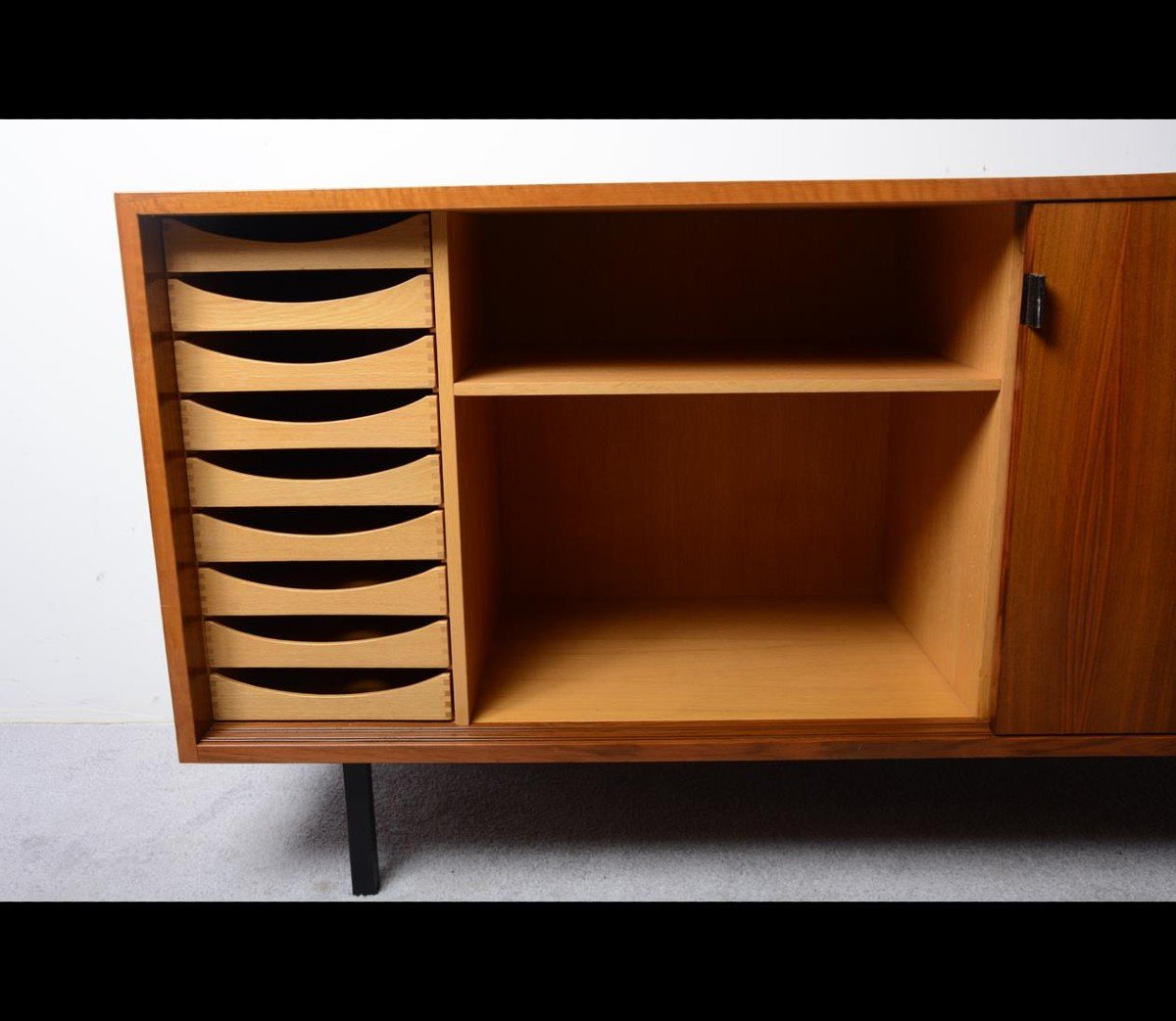 Superb Knoll Sideboard From The 60s/70s.-photo-2