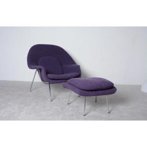 Fauteuil « womb chair » et son ottoman conçu par Eero Saarinen édité par Knoll 