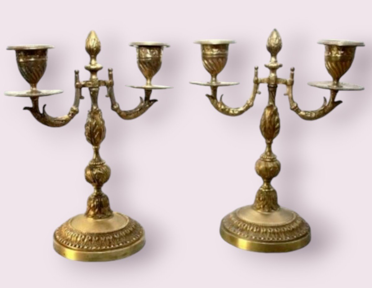 Paire De Chandeliers En Bronze Doré , XIXeme Siècle 