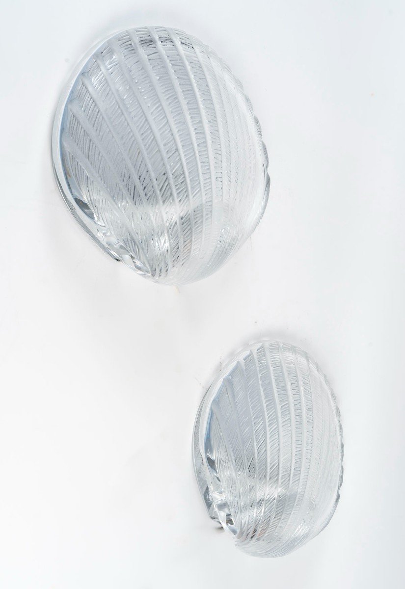 Important Pair Of Lalique Satin Crystal Wall Lights, Perfect Condition -photo-3