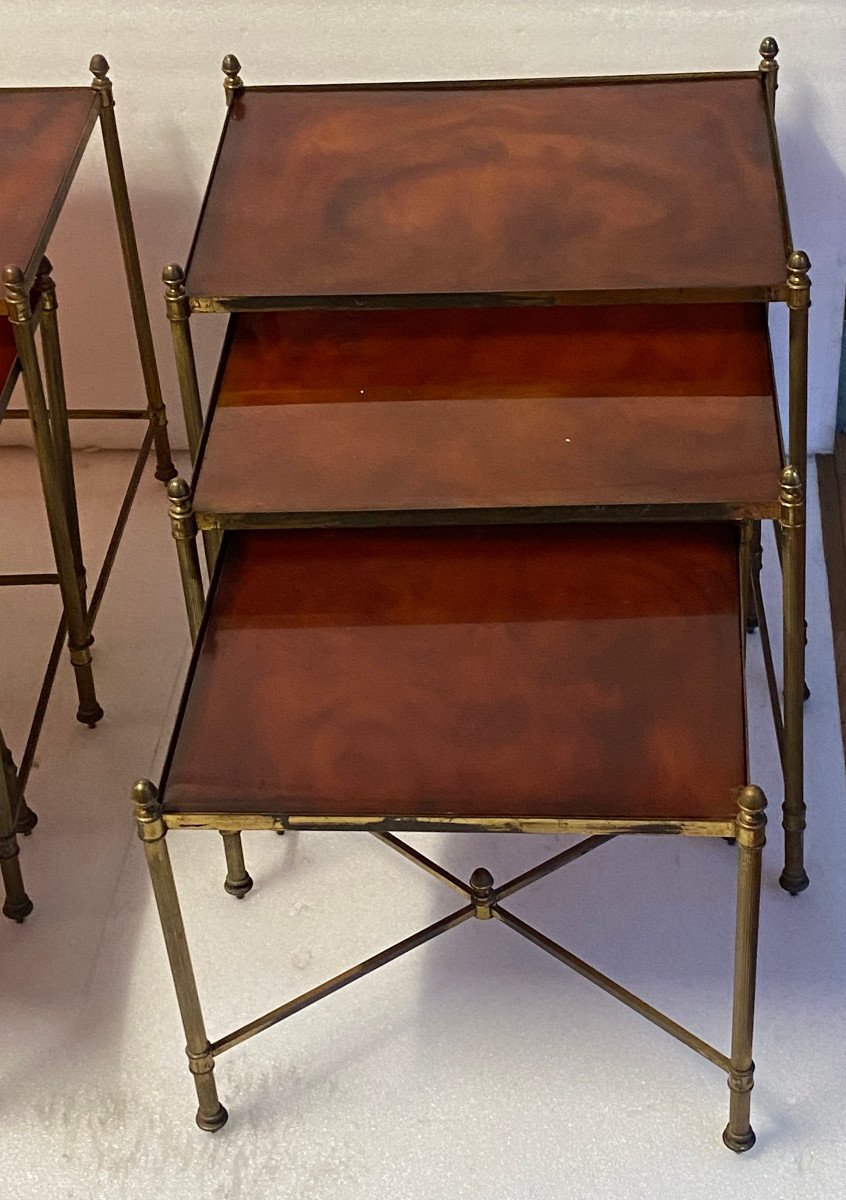 1970′ Pair Of Series Of 3 Nesting Tables Maison Baguès Gilt Bronze, Amber Bakelite Tops-photo-3