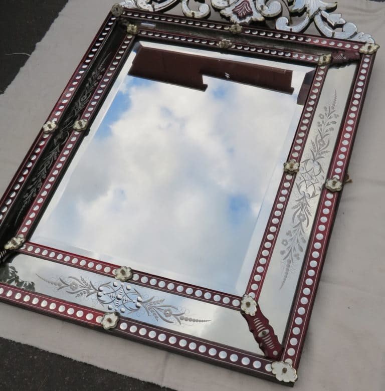 Venetian Mirror With Fronton Style Lxiv Color Red Bohemia 19th-photo-2