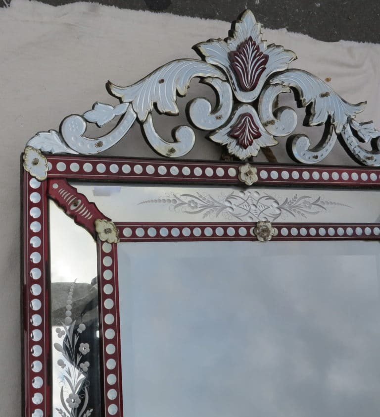 Venetian Mirror With Fronton Style Lxiv Color Red Bohemia 19th-photo-3