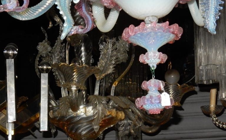 Murano Chandelier With 12 Arms Of Light In Opalescent Blue Glass And Pink Glass Paste-photo-3