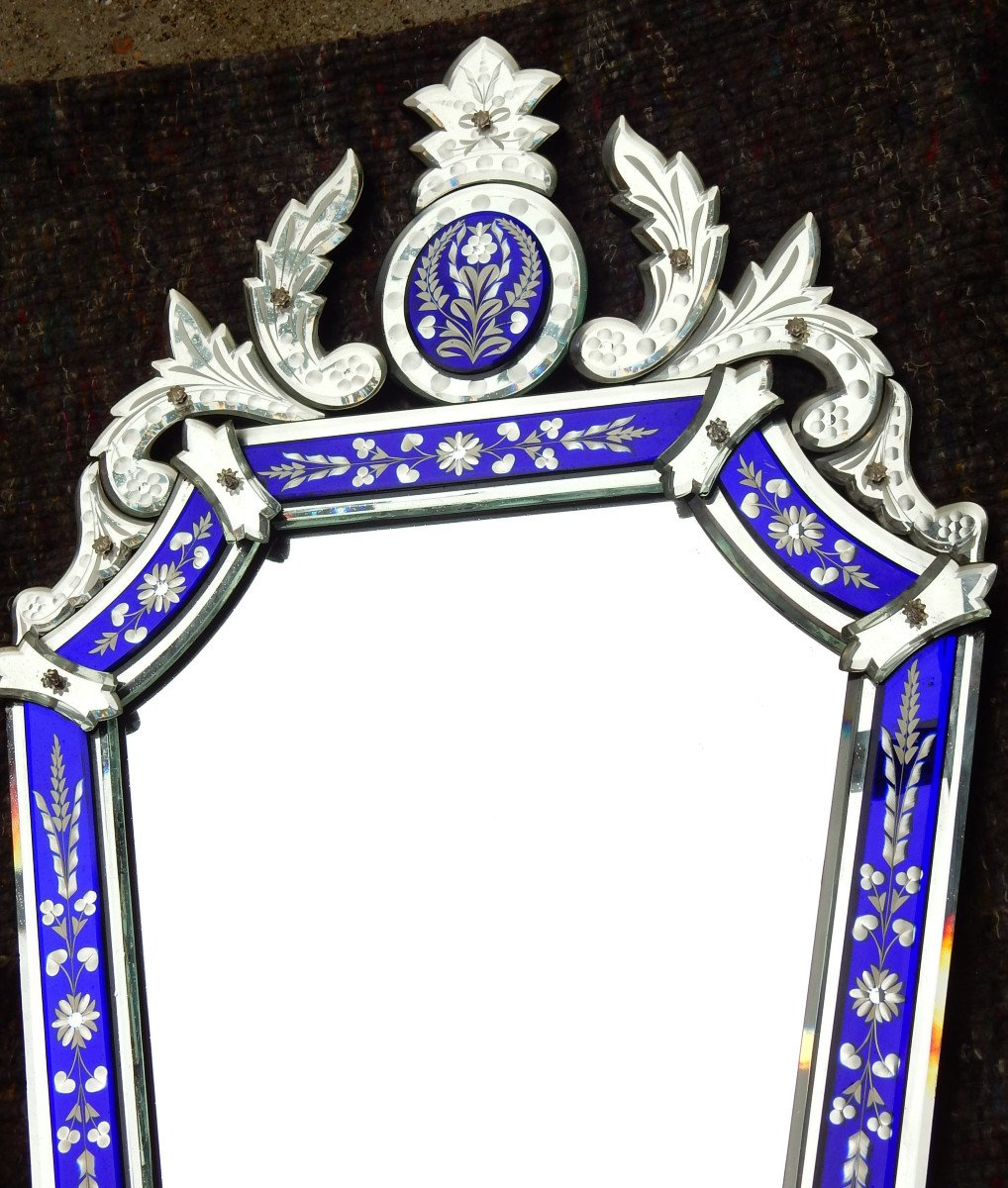 1950 '/ 70 Venice Octagonal Mirror With Pediment With Blue Glass Frame Decorated With Flowers-photo-4