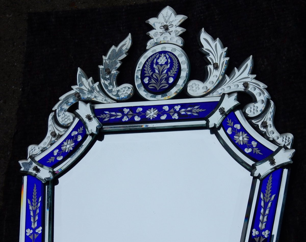 1950 '/ 70 Venice Octagonal Mirror With Pediment With Blue Glass Frame Decorated With Flowers-photo-1