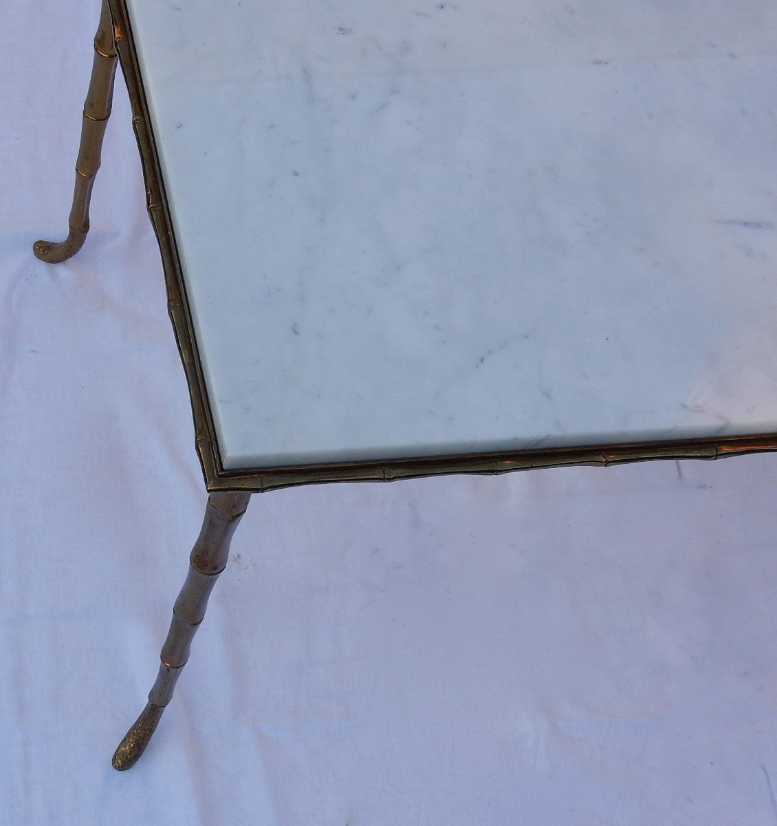 1970 ′ Maison Baguès Coffee Table In Bronze With White Marble Top 92 X 47 Cm-photo-4