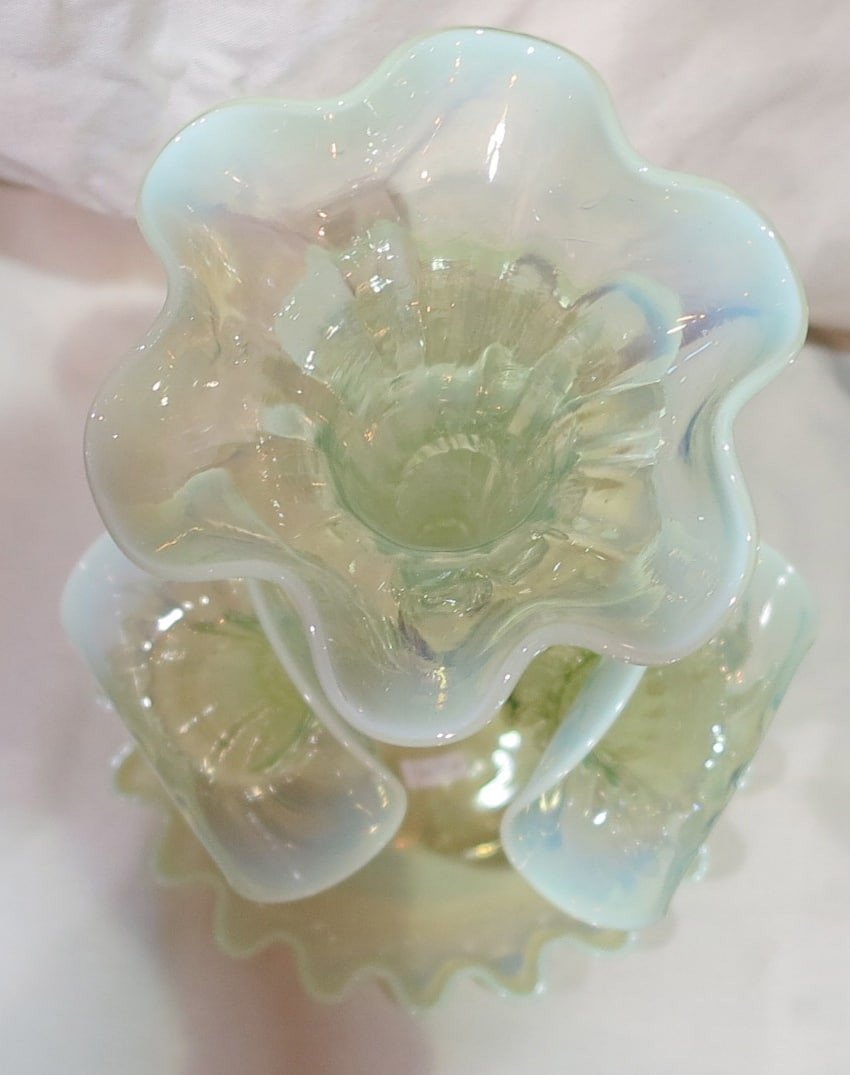 1880/1900 Opalescent Glass Cup With 4 Napoleon III Cornets-photo-3