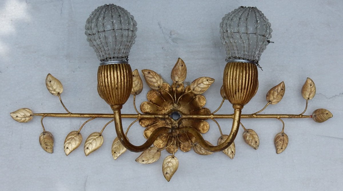 1970 ′ Wall Lamp In Golden Metal Decorated With Glass Leaves Dlg Maison Baguès Or Banci