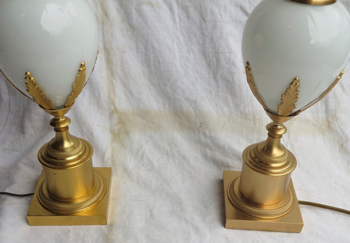 1950/70 ′ Pair Of White Opaline Charles Style Lamps-photo-2