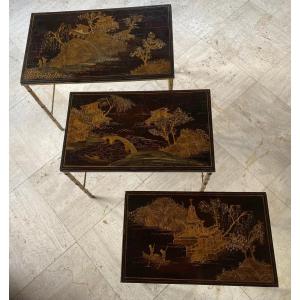 1950′ Série  3 Tables Gigognes Maison Baguès En Bronze Doré Et Patiné ,plateaux Laque De Chine