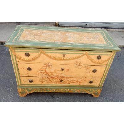 1820 ′ Dresser In Painted Wood Antique Decor