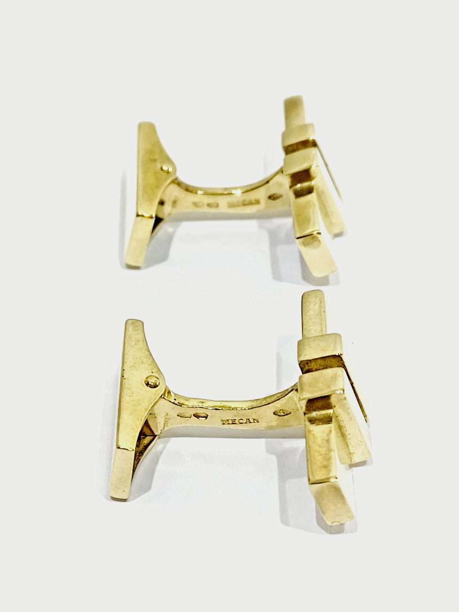 Pair Of Gold Cufflinks-photo-2