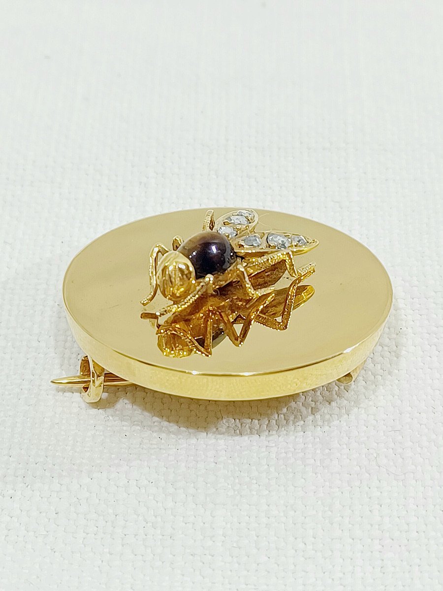 Gold Wasp Brooch-photo-2