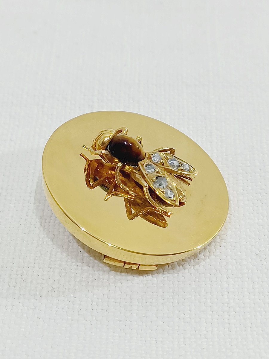 Gold Wasp Brooch-photo-3