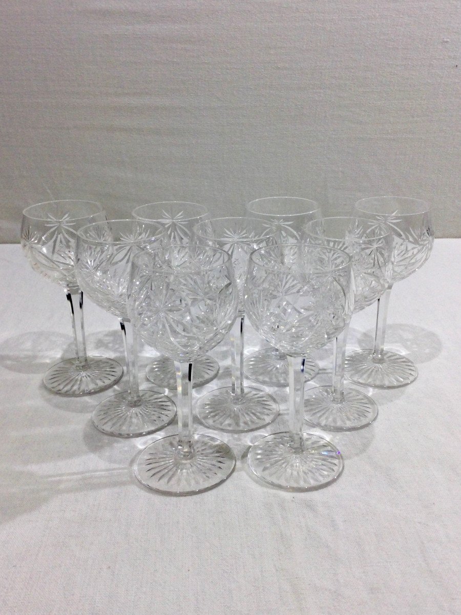 Baccarat – 9 Baccarat Crystal White Wine Glasses -photo-1