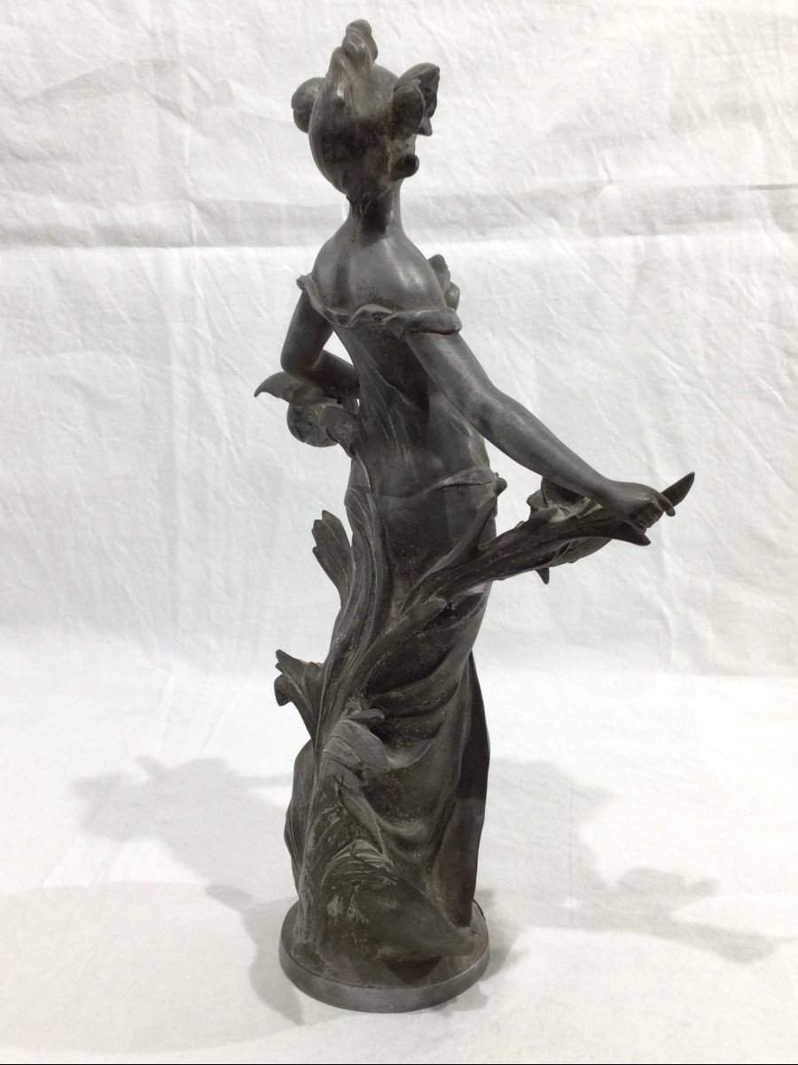 L. Moreau - Iris Sculpture In Regulates-photo-4