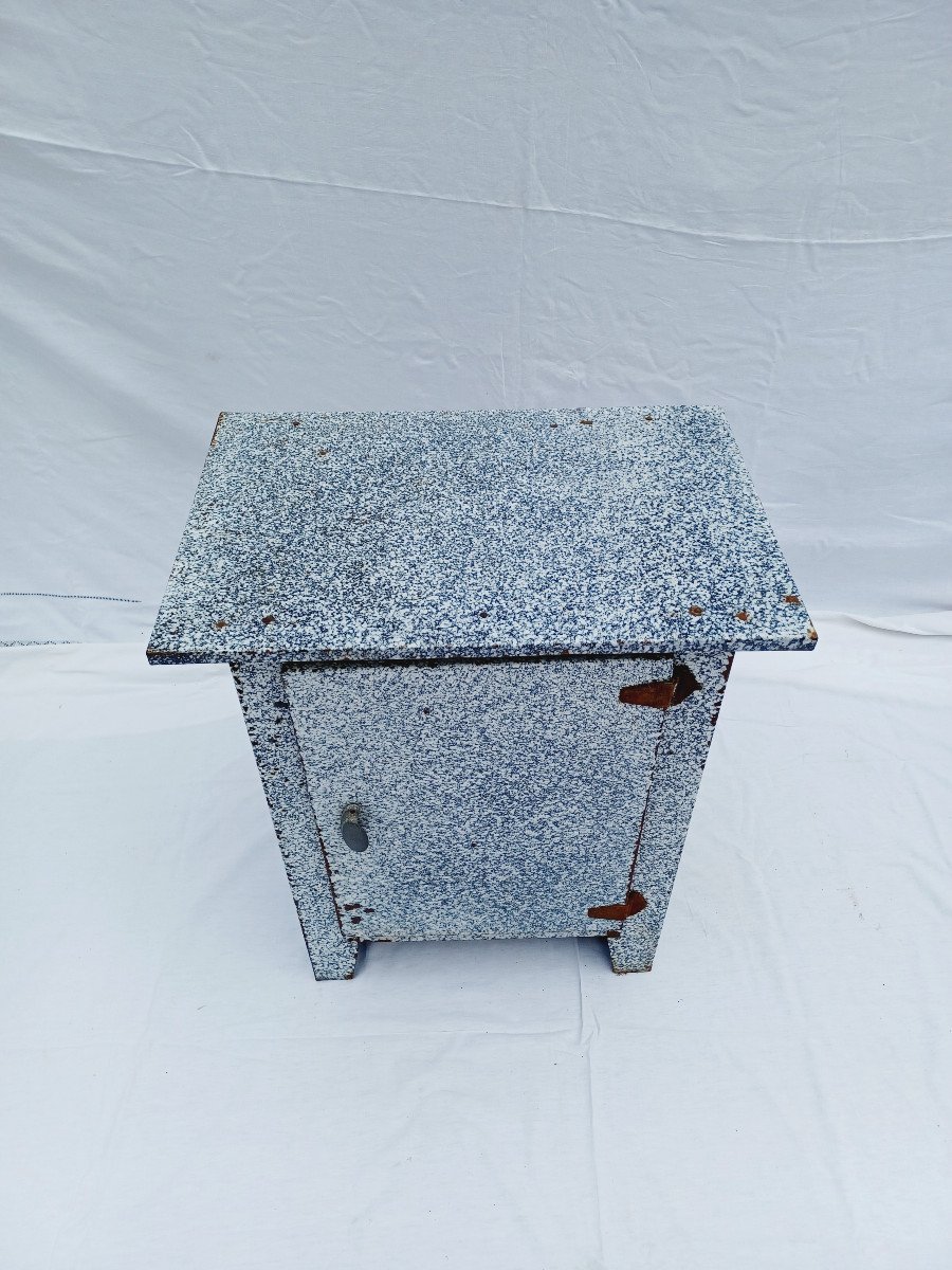 Enameled Cabinet With One Door-photo-2