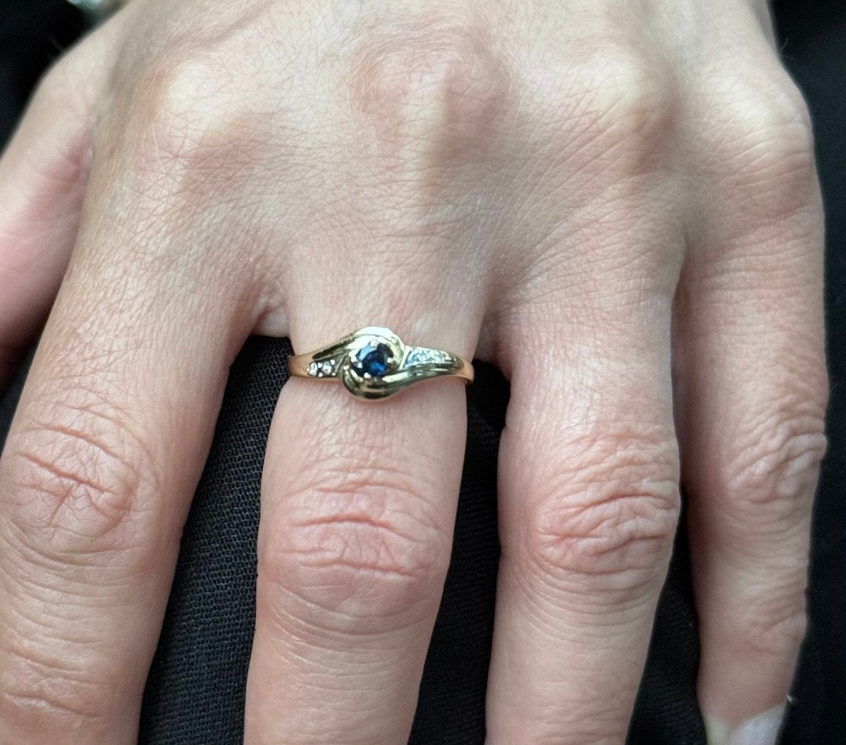 Gold Diamond And Sapphire Ring-photo-7