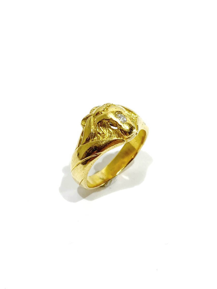 Gold Lion Head Ring	