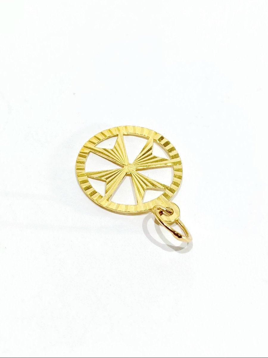 Yellow Gold Maltese Cross Pendant -photo-5