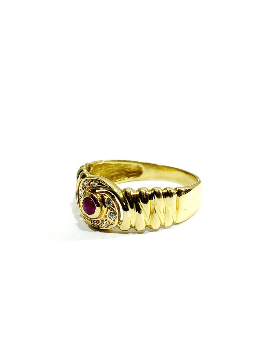 Gold Ruby And Diamond Ring -photo-7