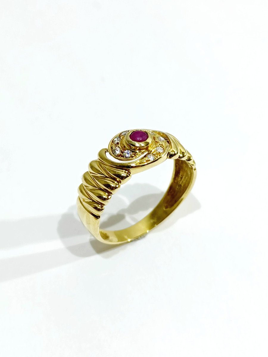 Gold Ruby And Diamond Ring 