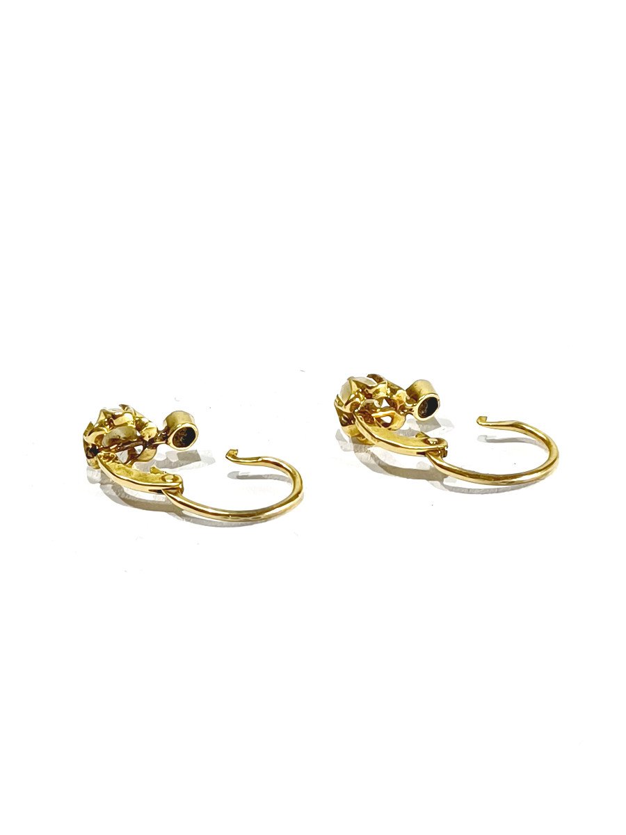 Pair Of Gold And Pearl Earrings  -photo-2