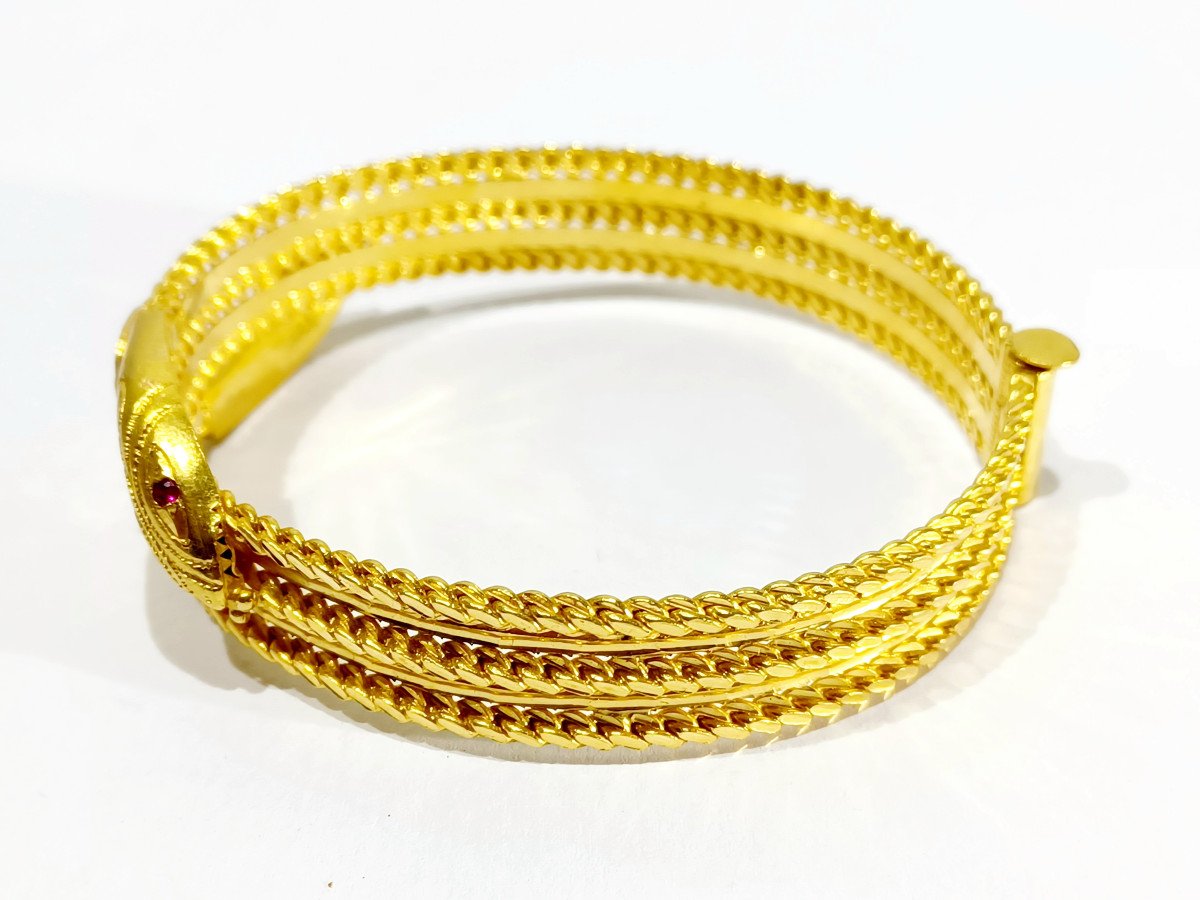 Snake Bracelet In Gold And Ruby-photo-4