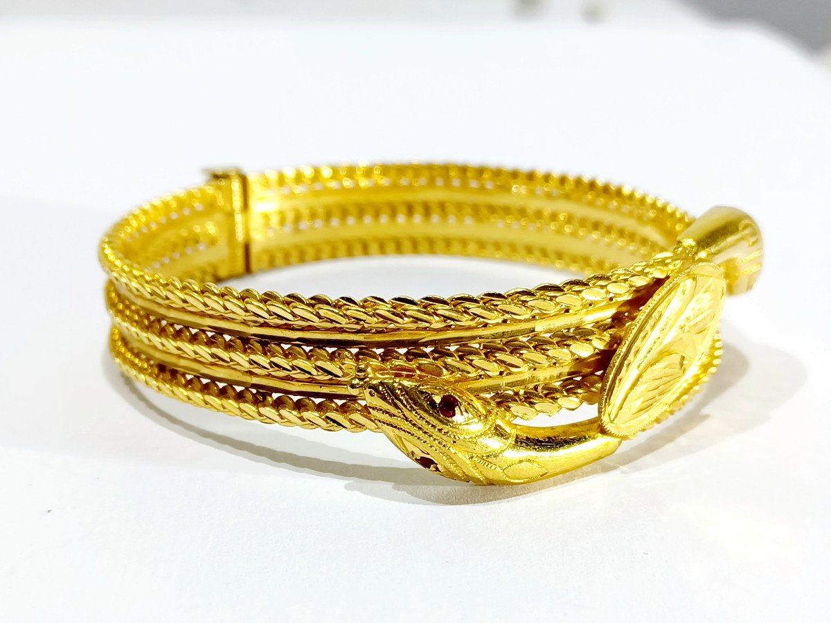 Snake Bracelet In Gold And Ruby-photo-3