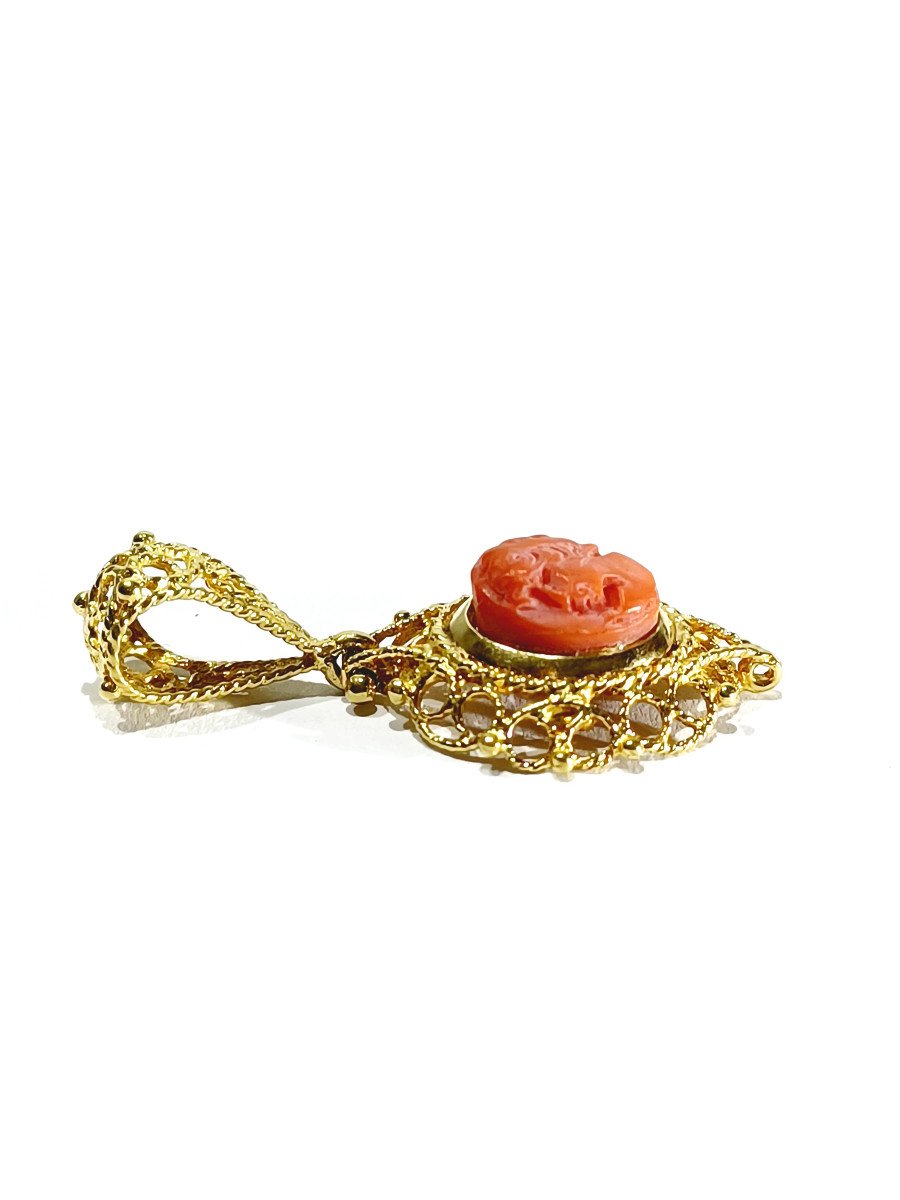 Pendentif Camée En Or Et Corail-photo-1