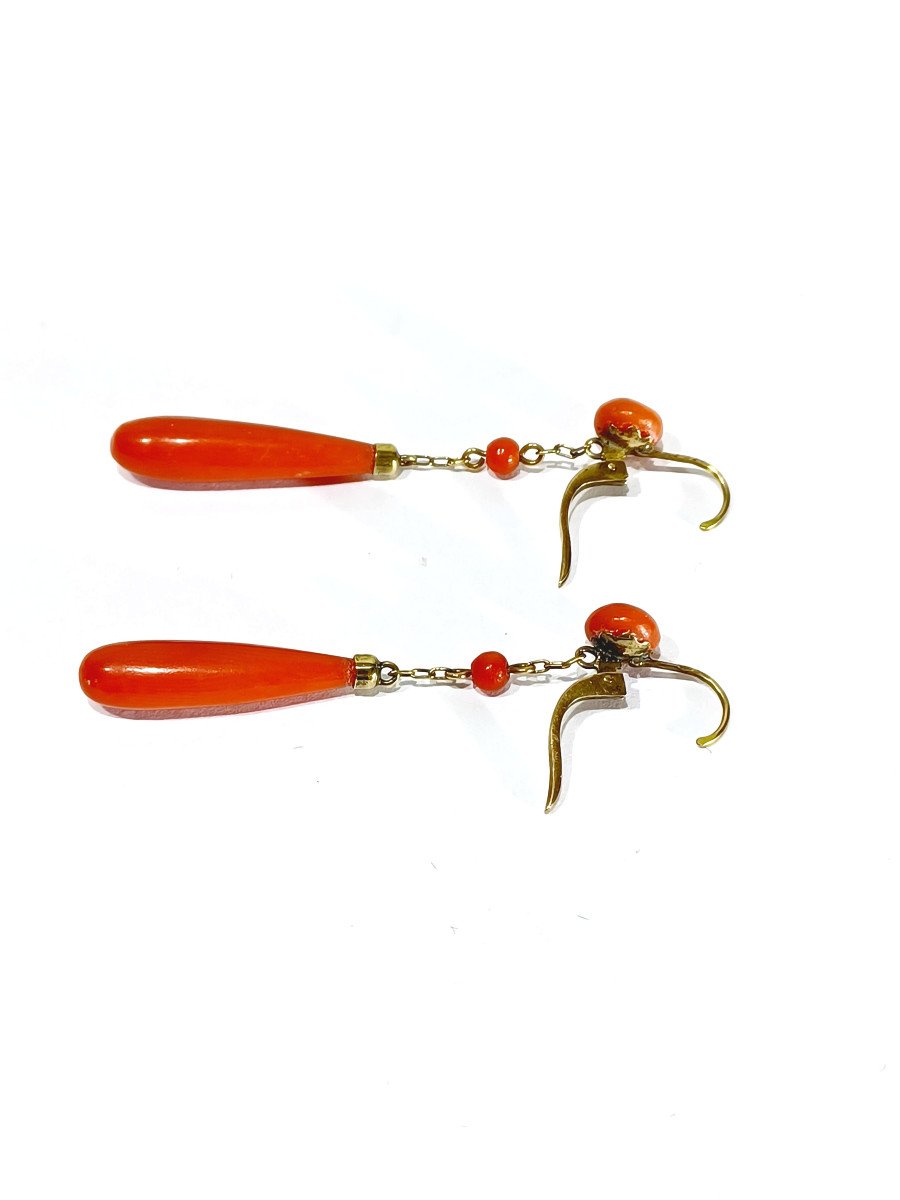 Paire De Boucles d'Oreilles En Or Et En Corail	-photo-5