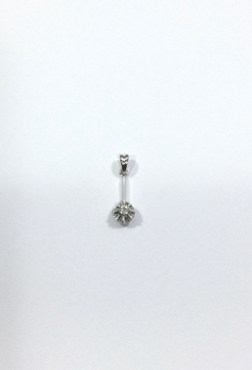 Proantic: White Gold And Diamond Pendant