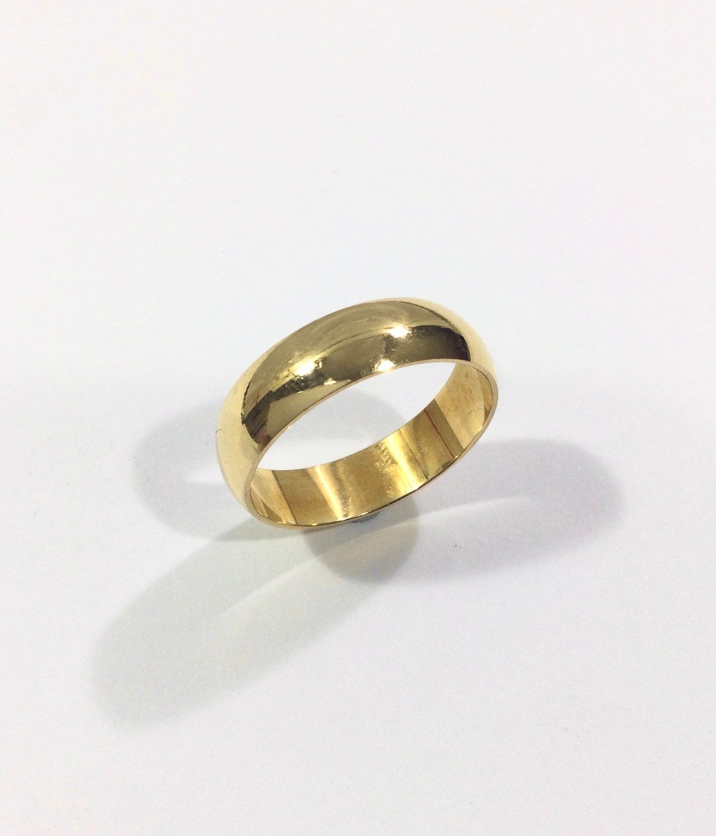 Men's Curved Wedding Ring In Rose Gold