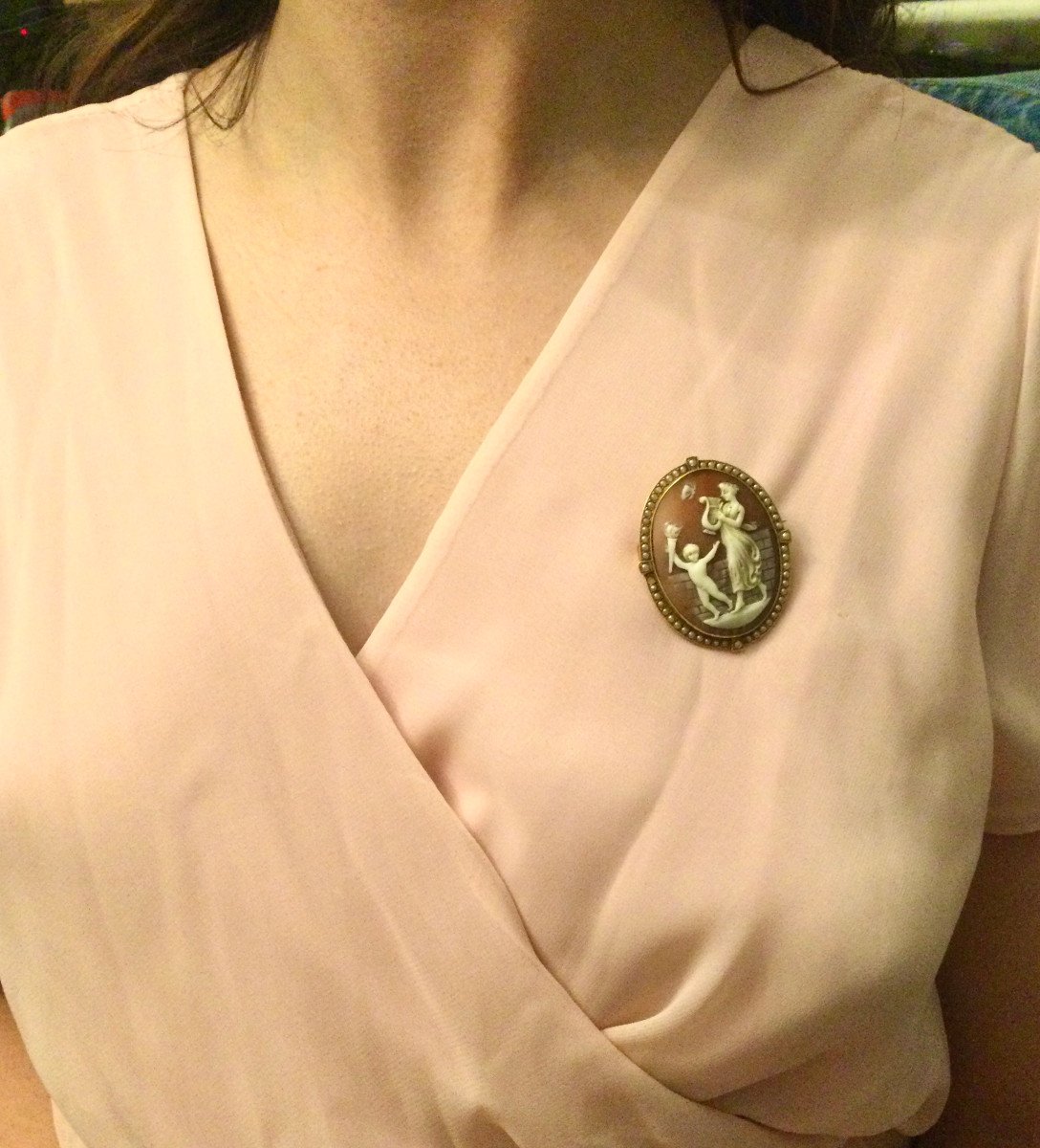 Shell And Pearl Cameo Brooch-photo-7