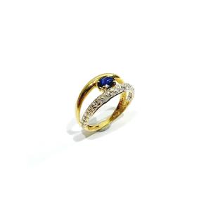 Gold Diamond And Sapphire Ring