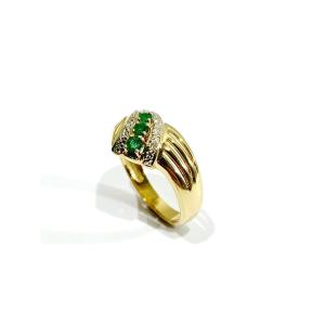 Ring In Yellow Gold, Diamonds And Emeralds 