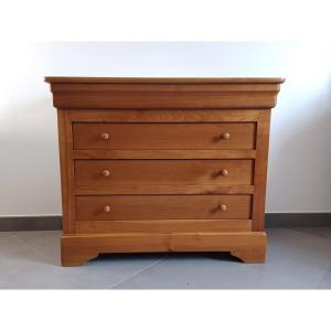 Cherrywood Chest Of Drawers With Four Drawers 