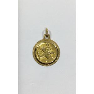 Medal Of Saint Christopher In Gold