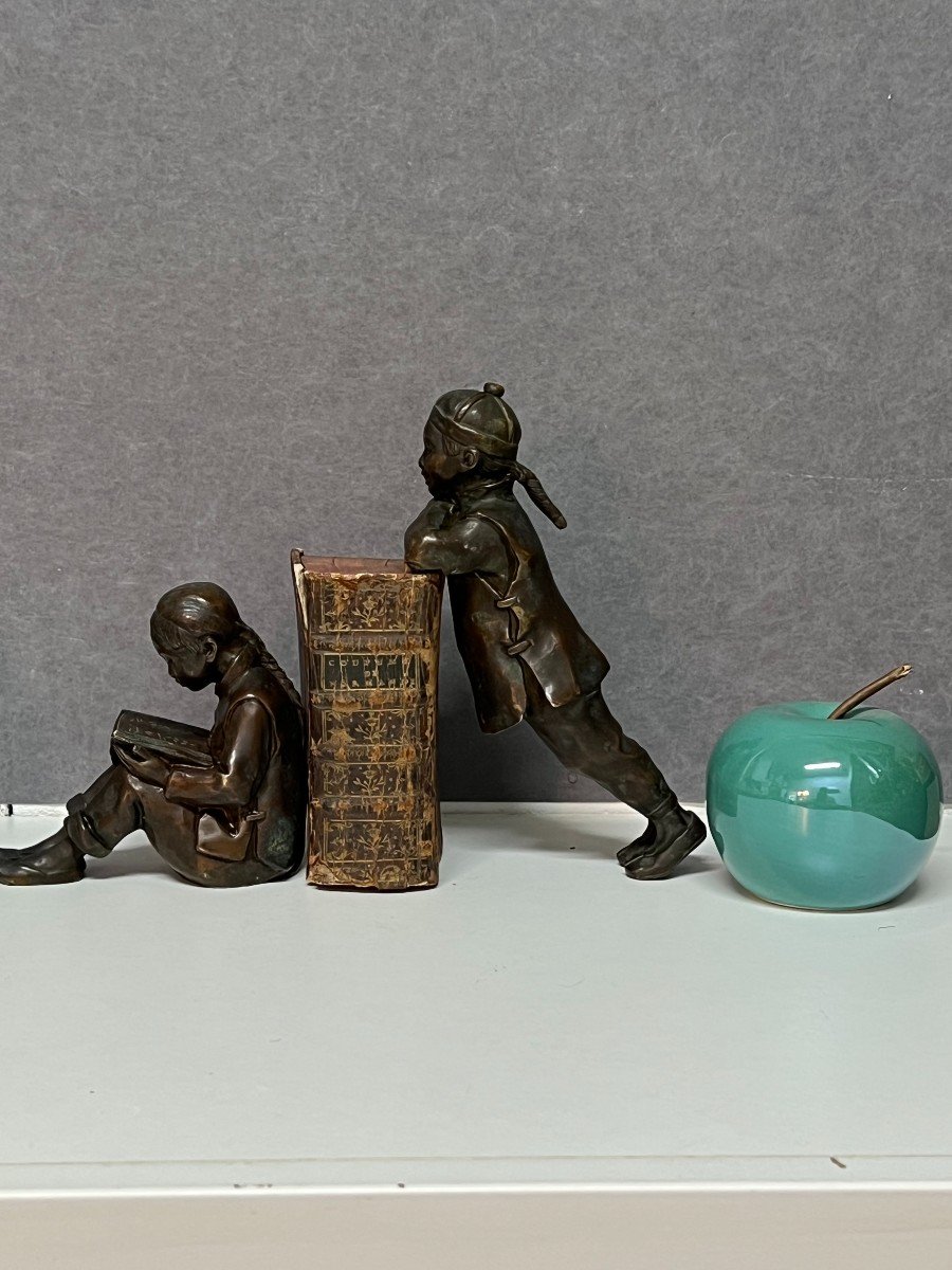 Rare Pair Of Bronze Bookends With Chinese Decor, Around The Beginning Of The 20th Century-photo-2