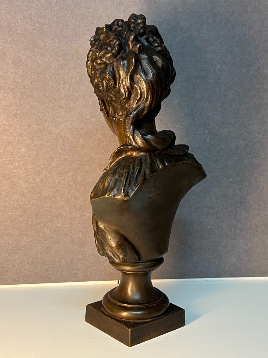 Sculpture En Bronze Représente Un Buste De Femme élégante, Signée Par l'Artiste Eugène Rousseau-photo-6