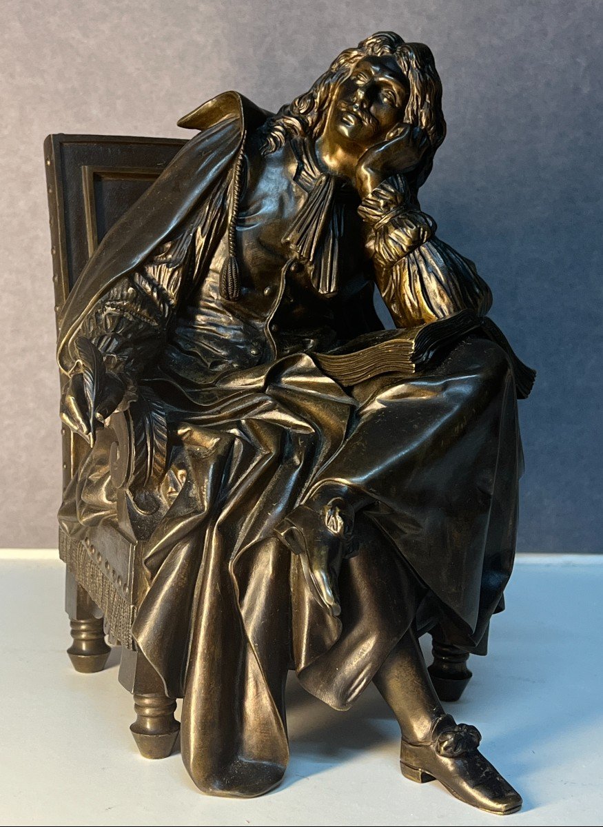 Sculpture De Molière Assis Dans Un Fauteuil, Signé Pradier, époque Fin XIXe Siècle