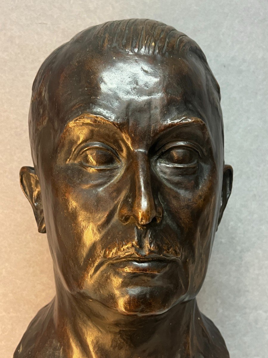 Important Buste En Bronze , Portrait d'Homme, Signé De Joseph Van Goolen, Sur Socle Marbre-photo-2